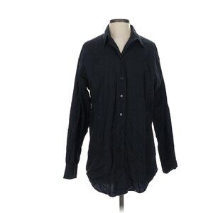 Aritzia Sunday Best Black Light Long Sleeve Oxford